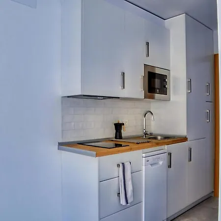 In Conil Near Stunning Beaches, Cleaning Included Apartment