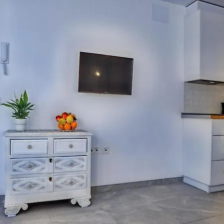In Conil Near Stunning Beaches, Cleaning Included Apartment *