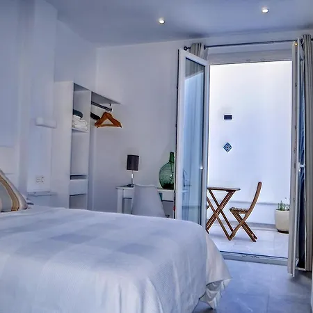 In Conil Near Stunning Beaches, Cleaning Included Apartment Conil De La Frontera