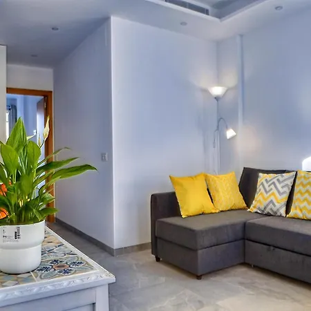 In Conil Near Stunning Beaches, Cleaning Included * Conil De La Frontera